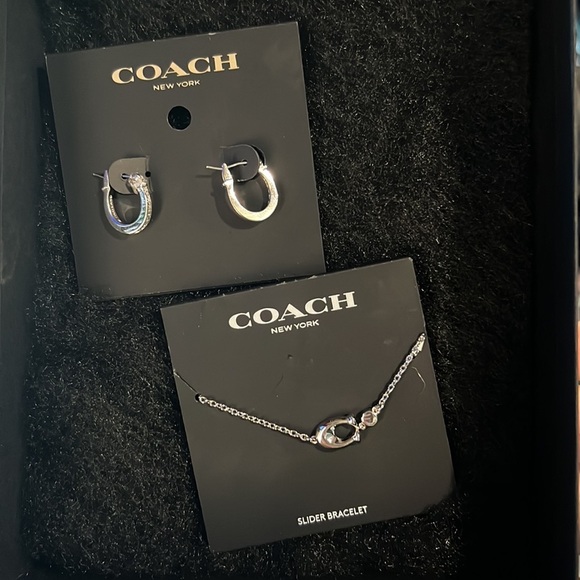 ✅NEW COACH Pave Signature Huggie Earrings and Signature Crystal Slider Bracelet - Picture 1 of 6